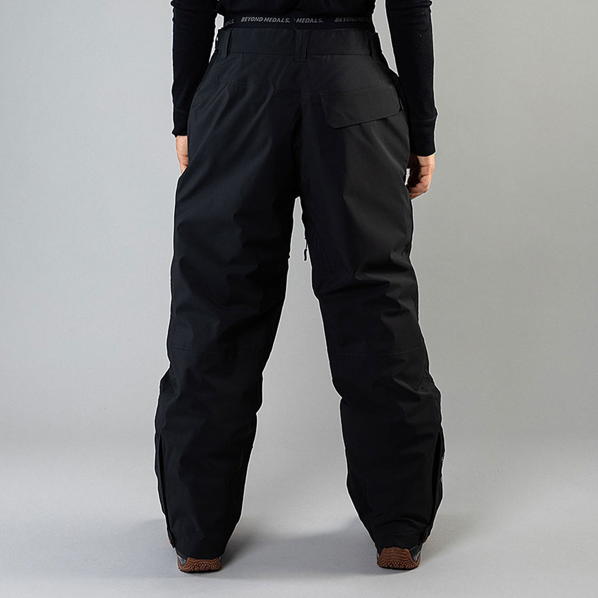 Beyond Medals Zip Pants 2L