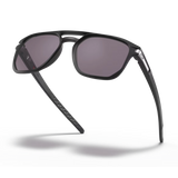 Oakley Latch Beta