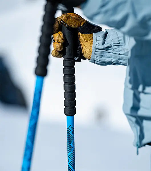 handtag_och_remmar_kopguide_alpinstavar